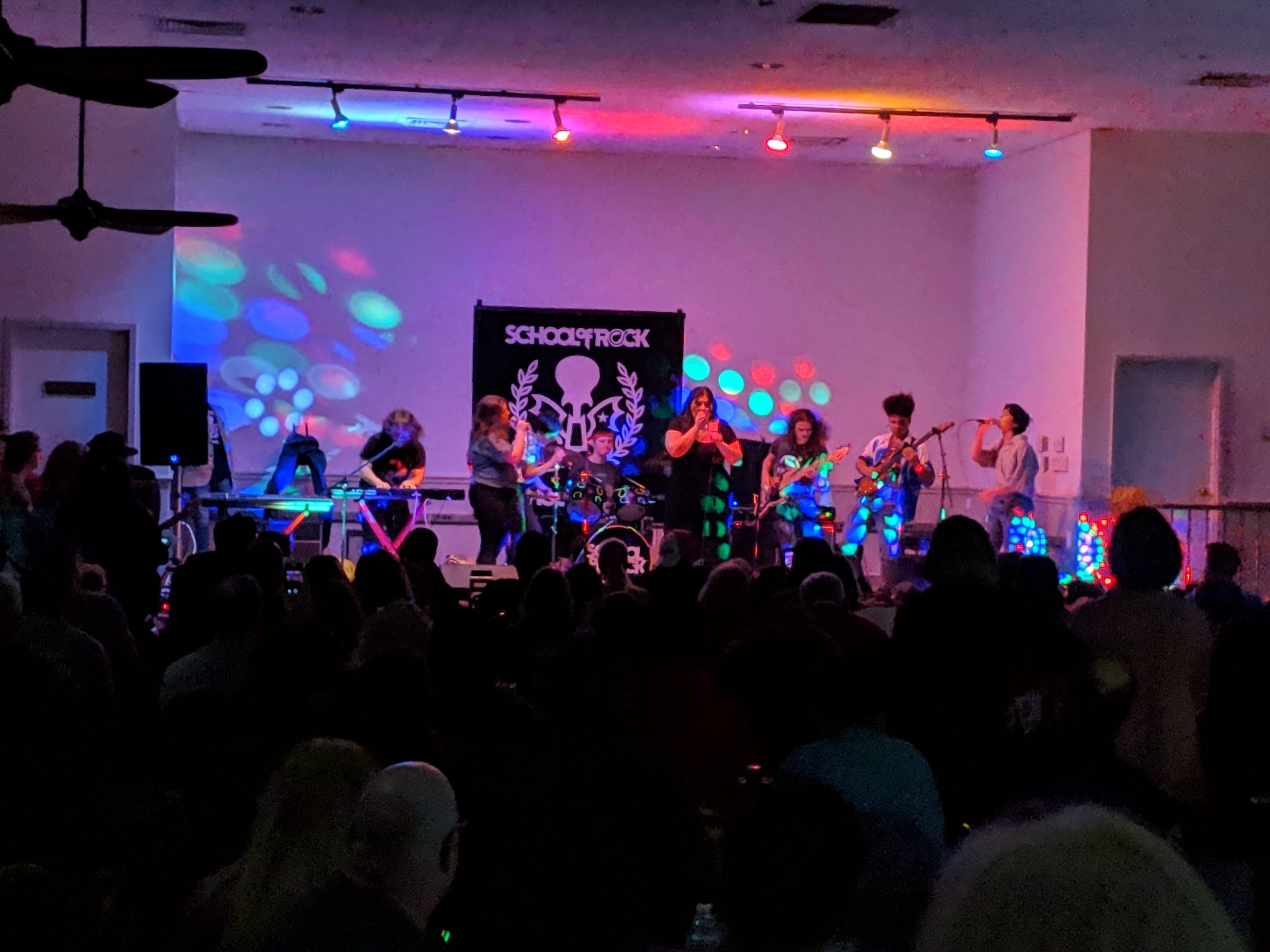 The lodge hosts the Vienna School of Rock event
